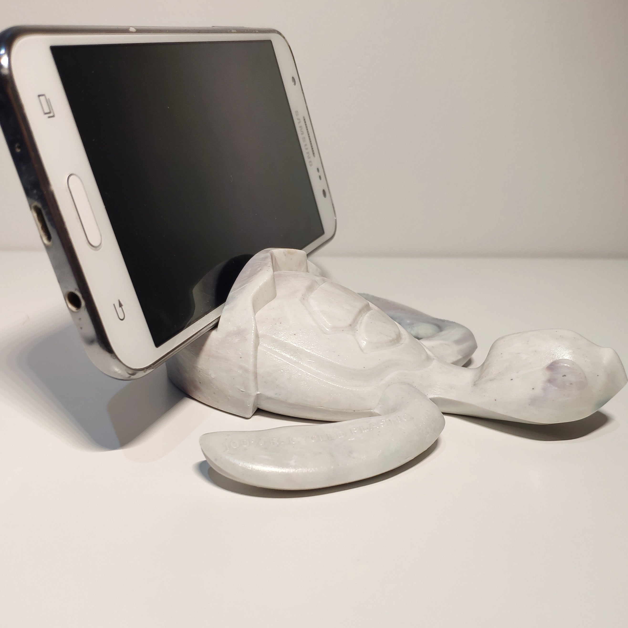 WHITE Sea Turtle Holder made of trash plastic botlle lids